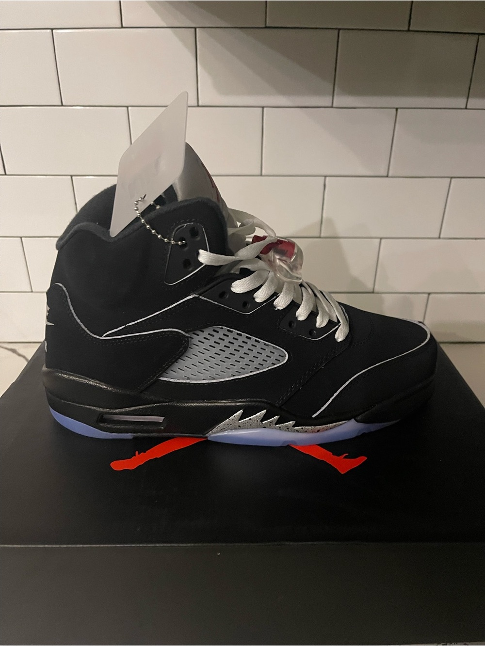 Mens Retro 5 Metallic Size 9.